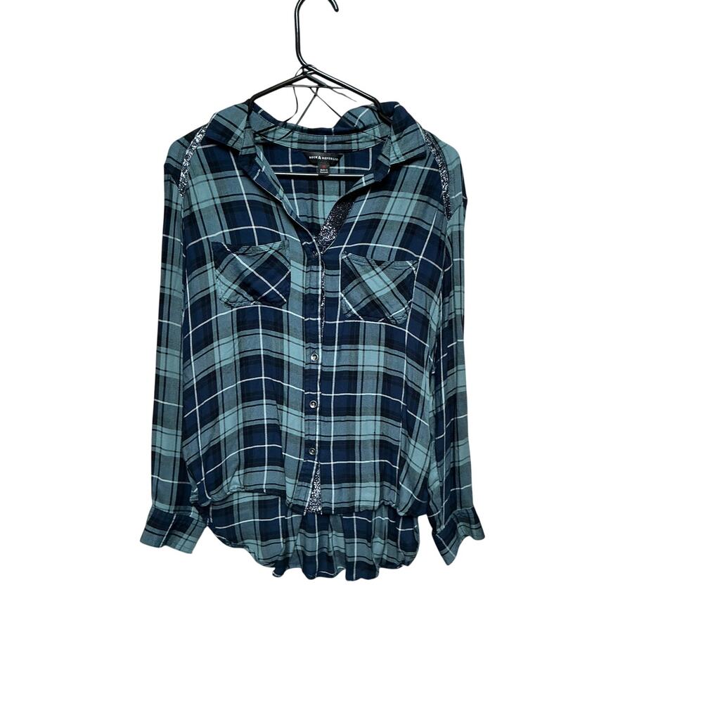 Rock & Republic * Size M * Long Sleeve Button Down Shirt